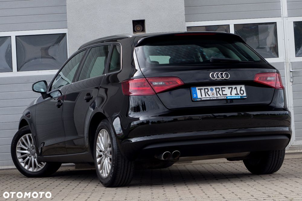 Audi A3 Sportback 1.4 TFSI Ambiente - 9