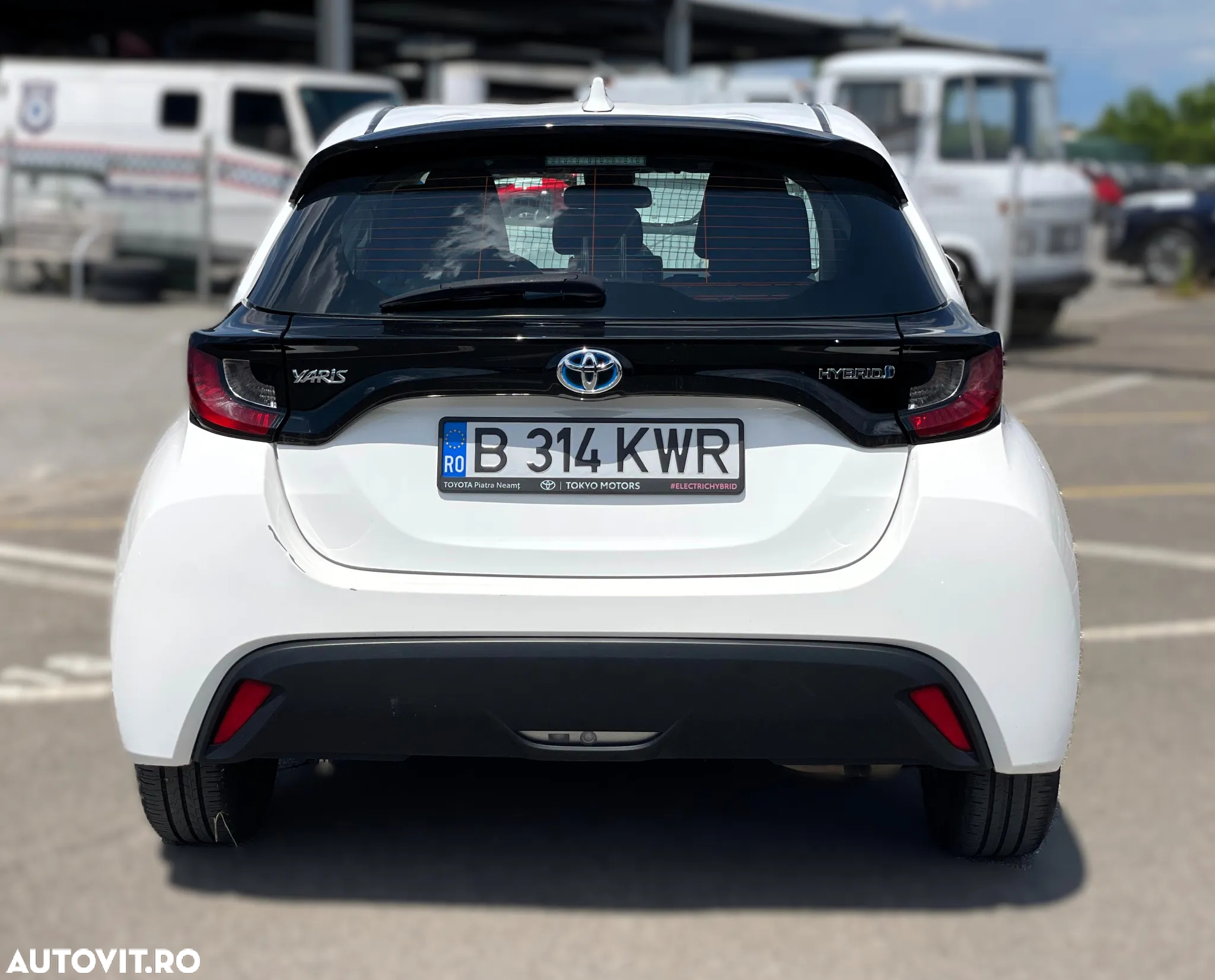 Toyota Yaris 1.5 L CVT Active - 10