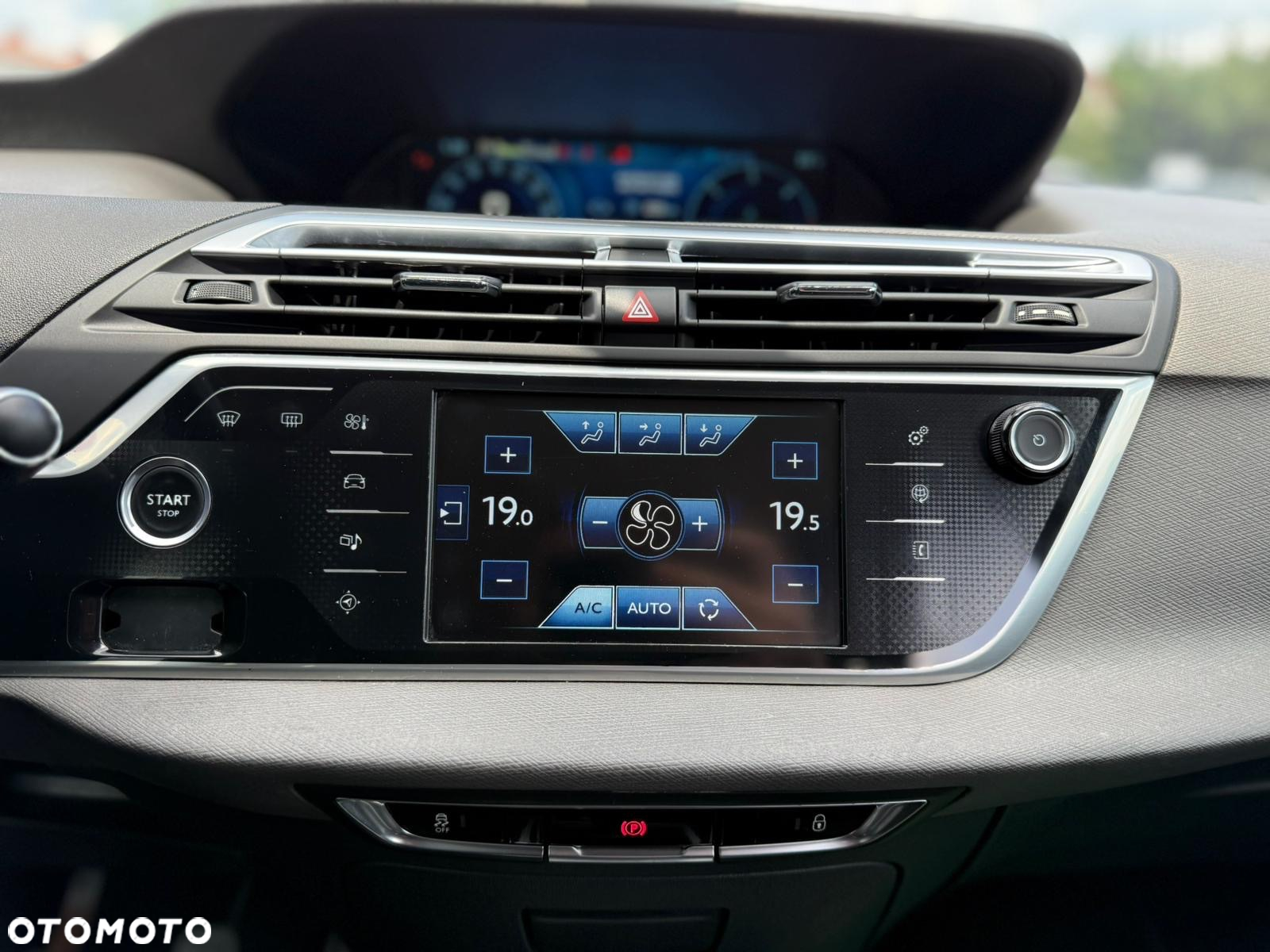 Citroën C4 Picasso - 18