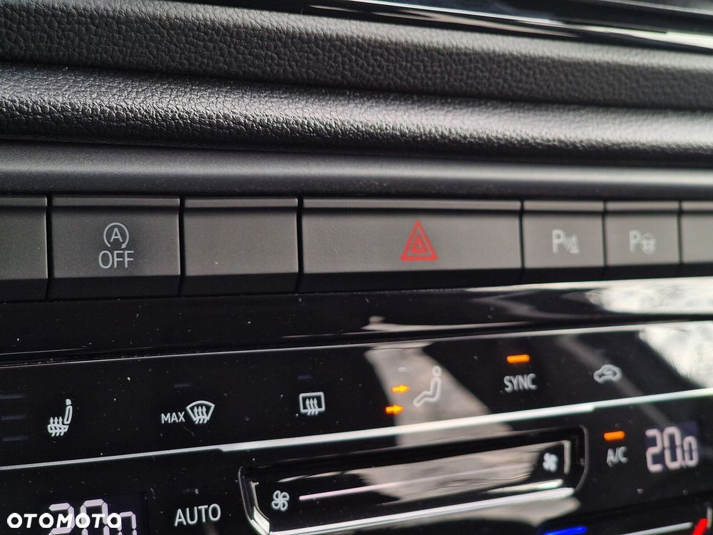 Volkswagen T-Roc 1.5 TSI Life DSG - 25