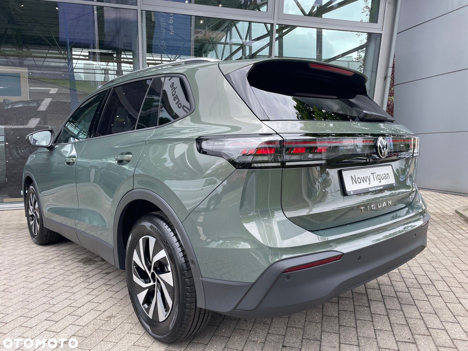 Volkswagen Tiguan - 6