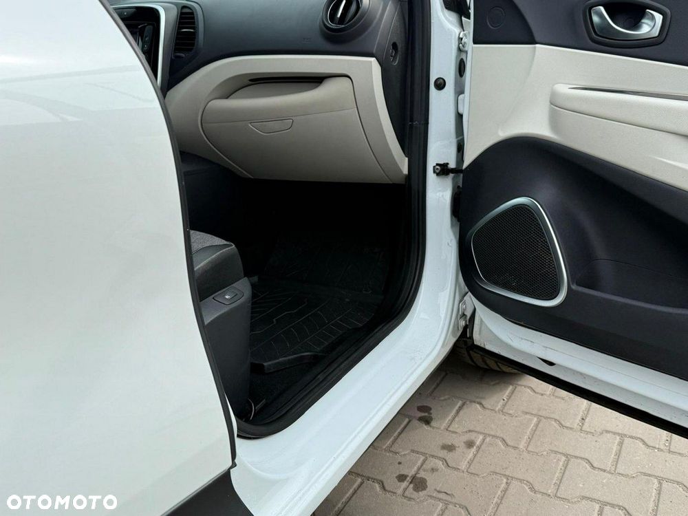 Renault Captur 1.2 Energy TCe XMOD - 20