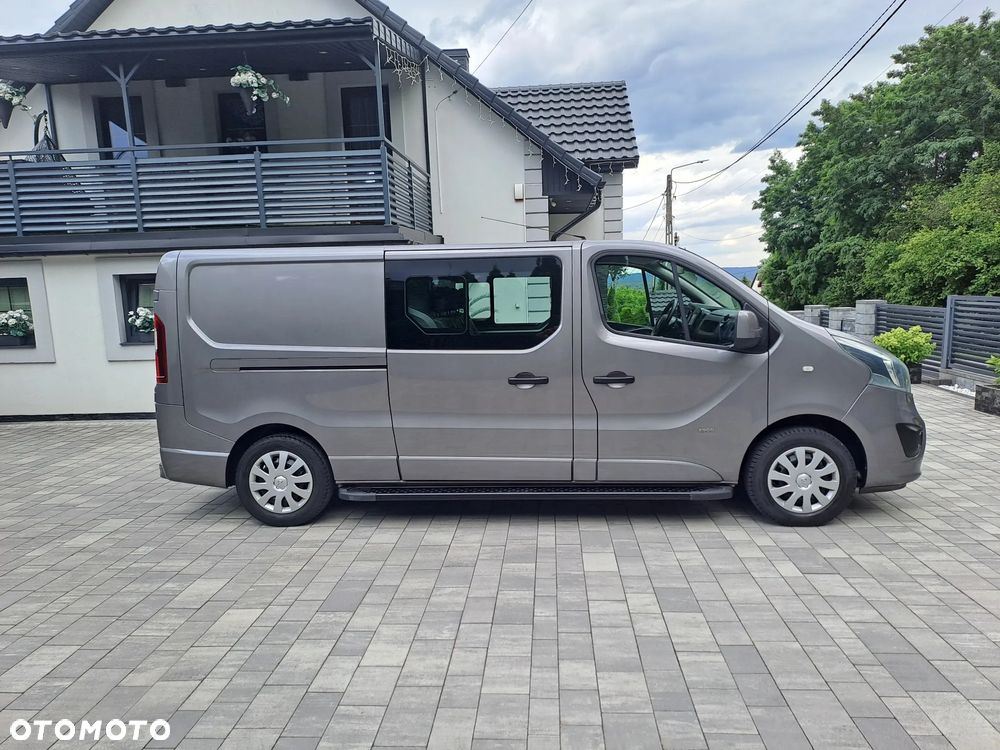 Opel Vivaro - 8
