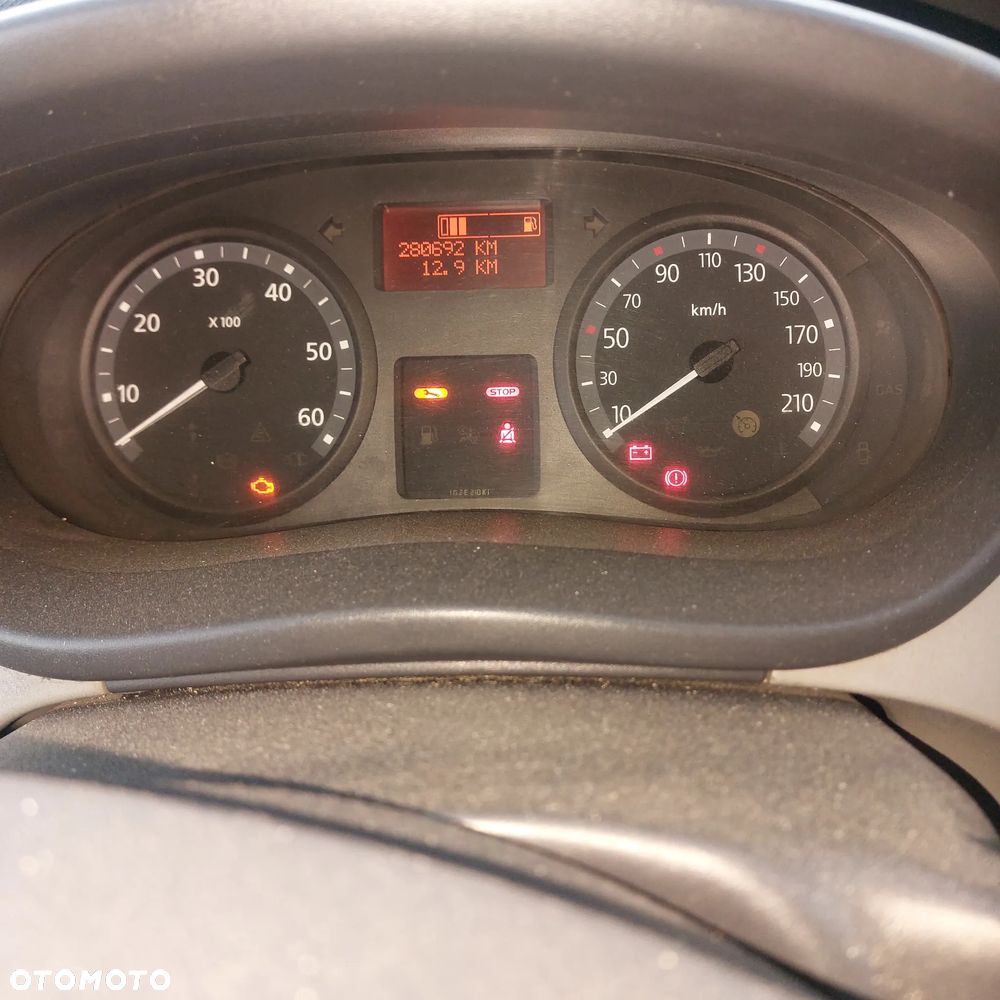 Renault Trafic - 6