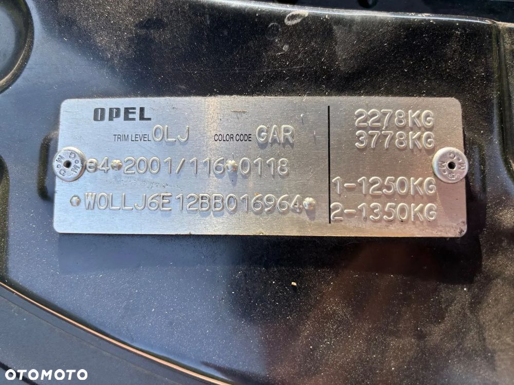 Opel Antara 2.4 4x4 Cosmo - 17