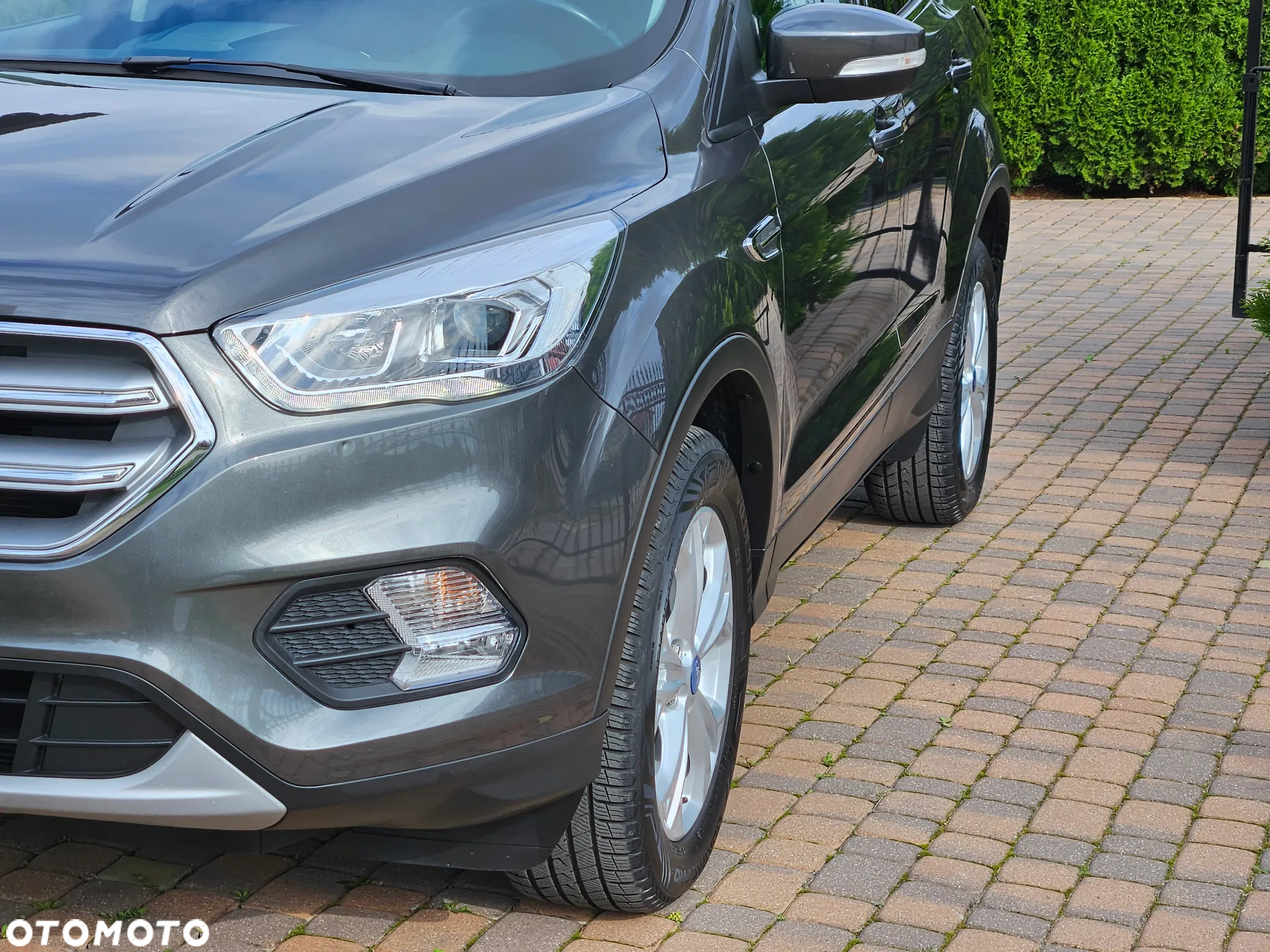 Ford Kuga - 28