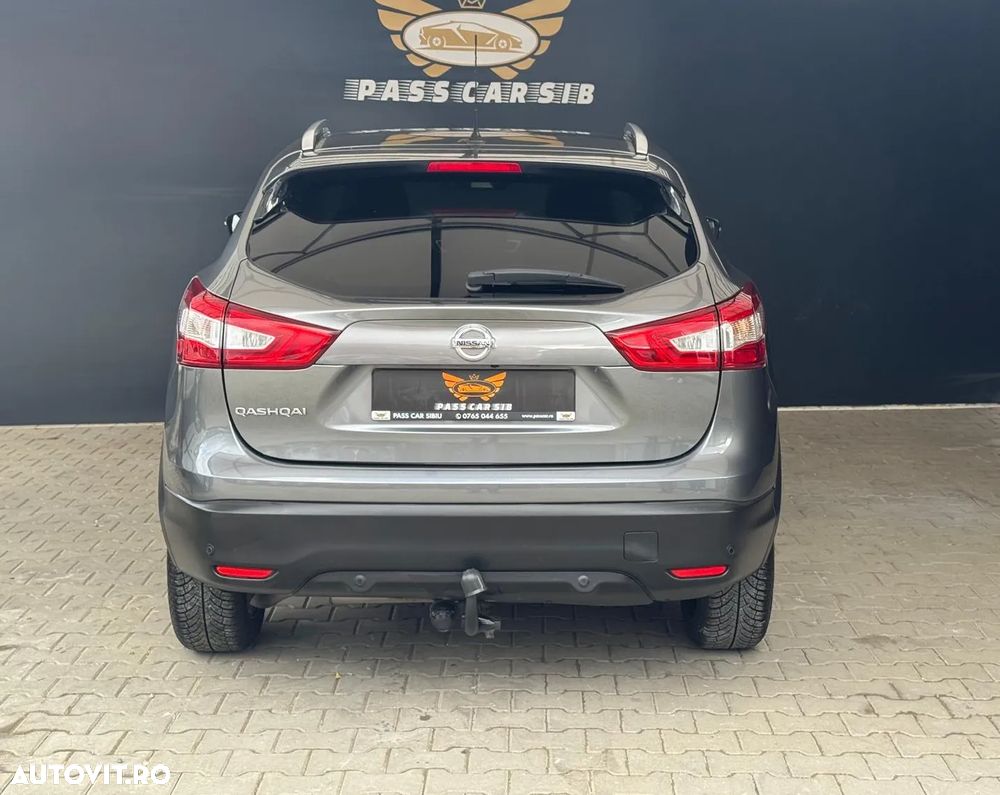 Nissan Qashqai 1.6 DCI Start/Stop X-TRONIC N-Connecta - 6