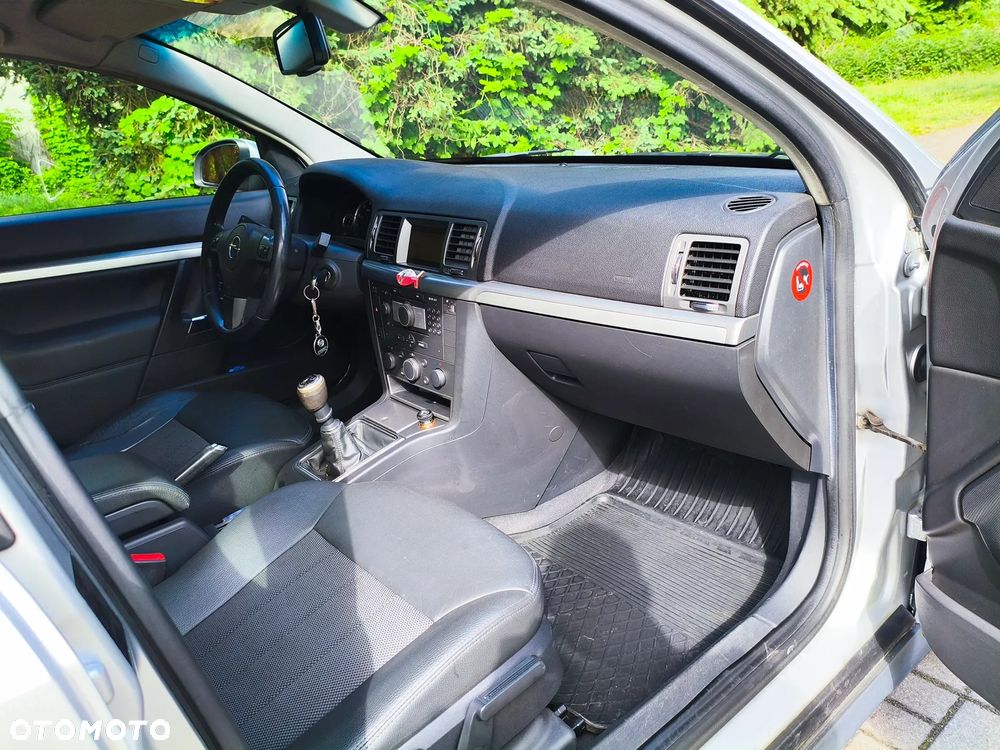 Opel Vectra 1.9 CDTI Cosmo - 13