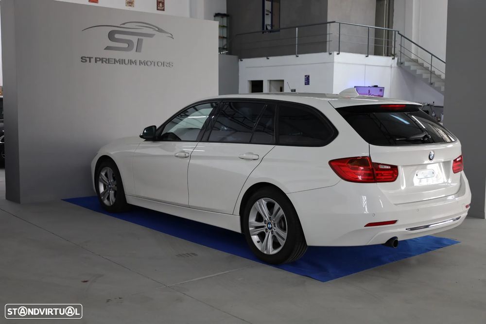 BMW 318 d Aut. Sport Line - 25