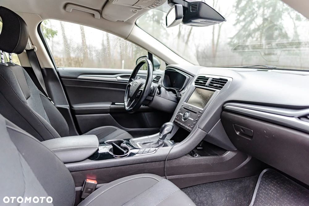 Ford Mondeo 2.0 TDCi STart-Stopp PowerShift-Aut Titanium - 15