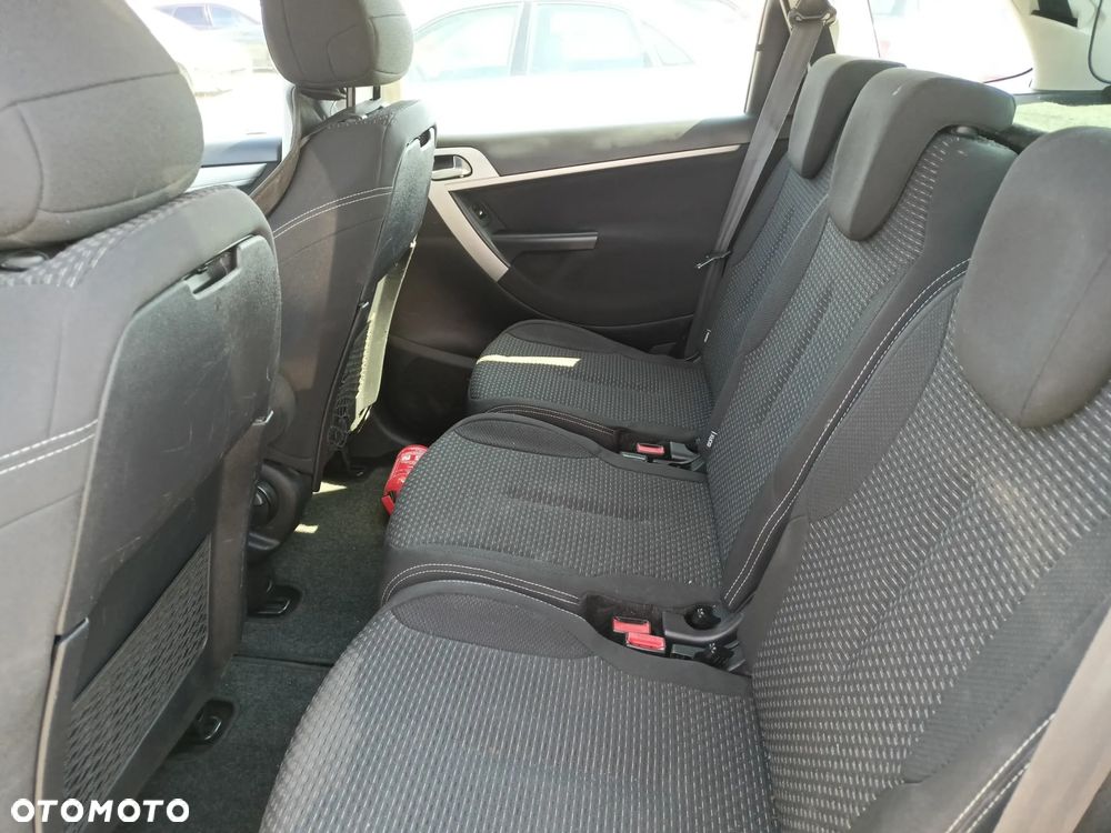 Citroën C4 Picasso - 13