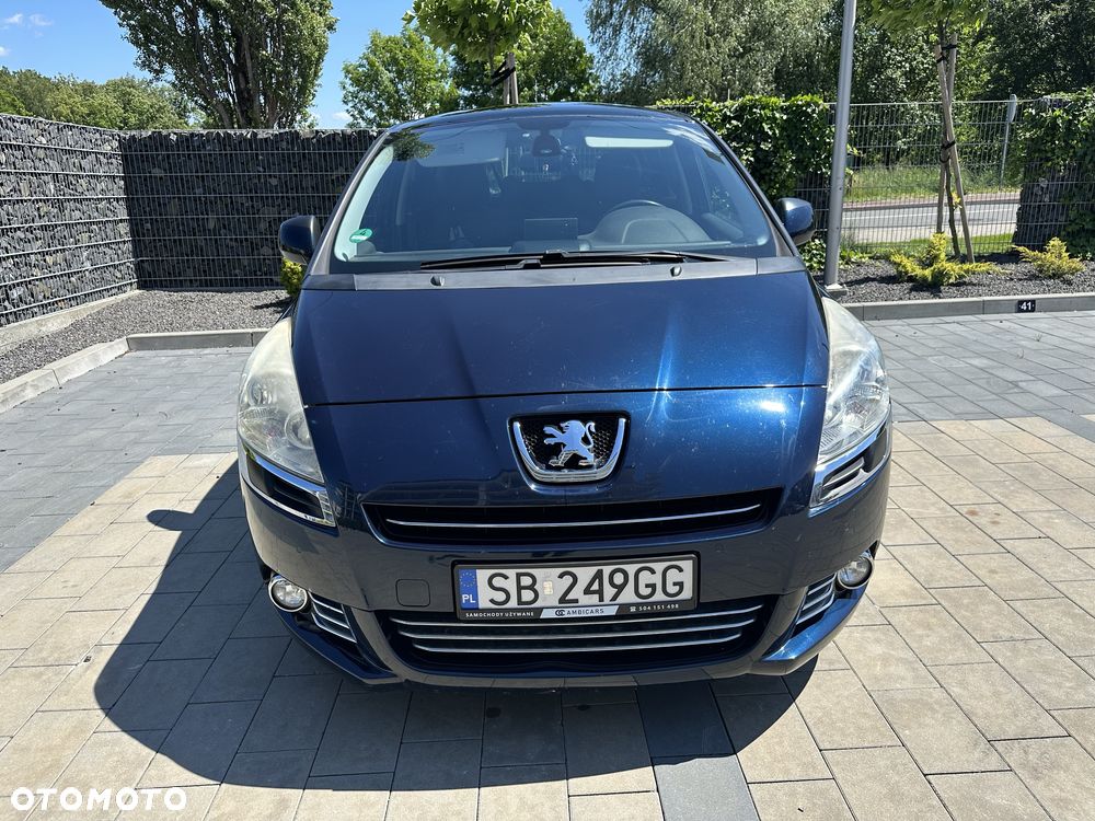 Peugeot 5008 - 1