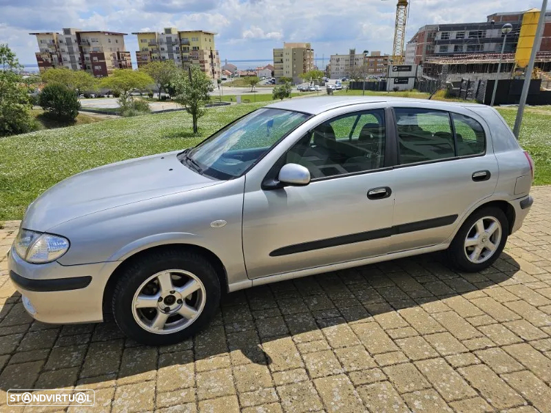 Nissan Almera 1.5 Luxury ABS+AC - 3