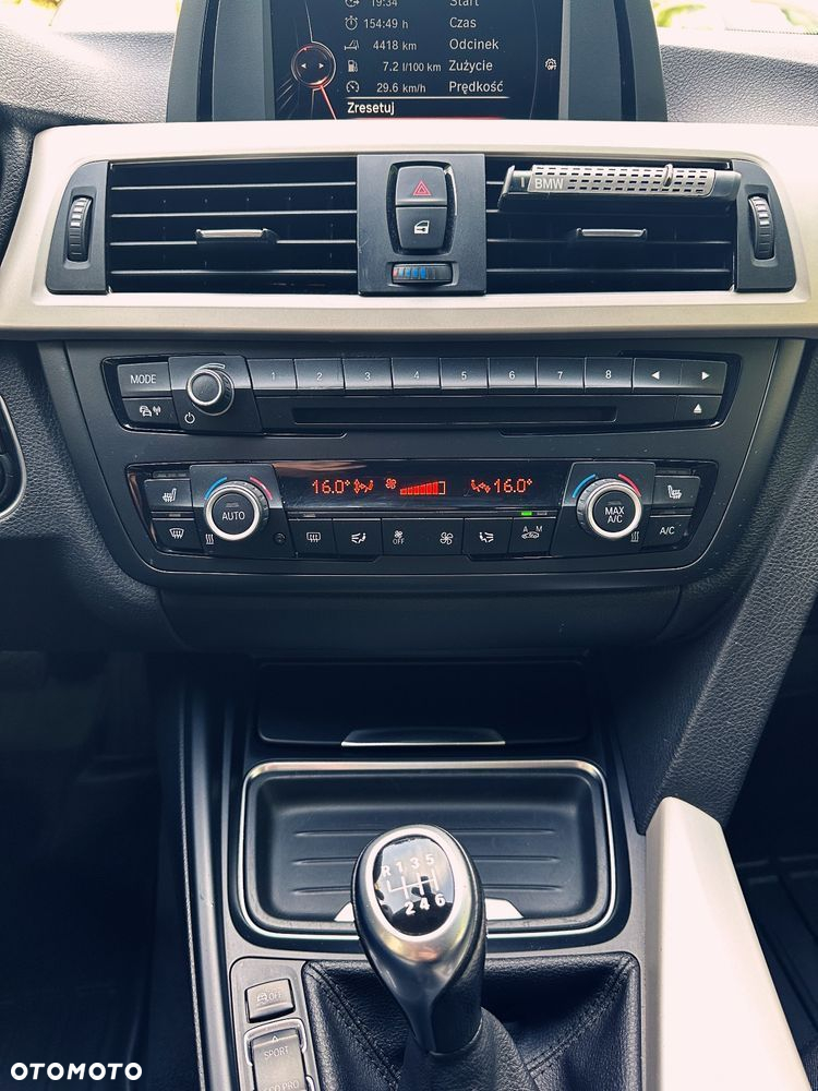 BMW Seria 3 320d - 9