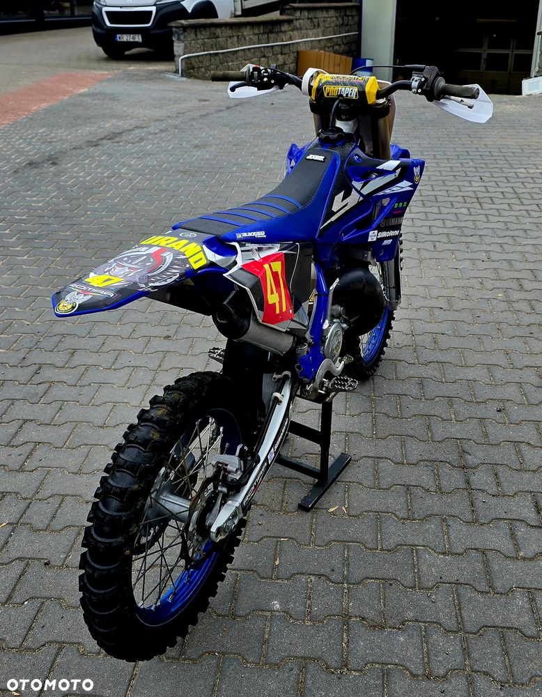 Yamaha YZ - 11