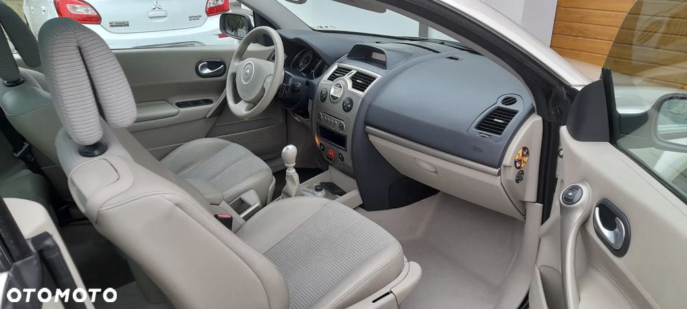 Renault Megane 2.0 Coupe-Cabriolet Confort Authenique - 5