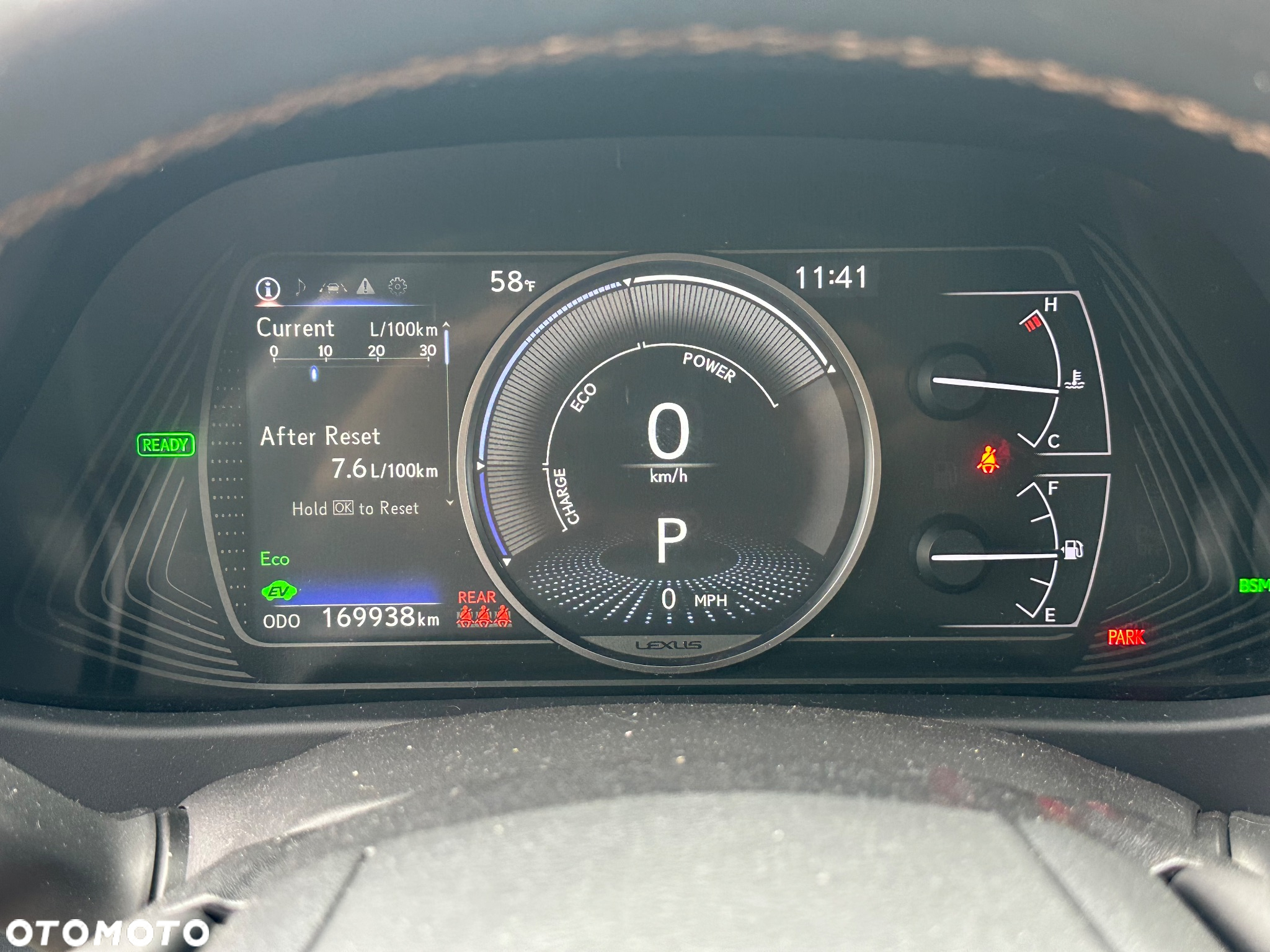 Lexus UX 250h GPF Prestige AWD - 9