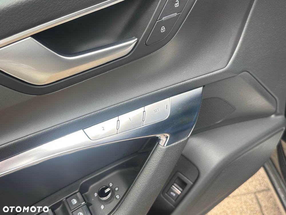 Audi A6 Allroad - 11