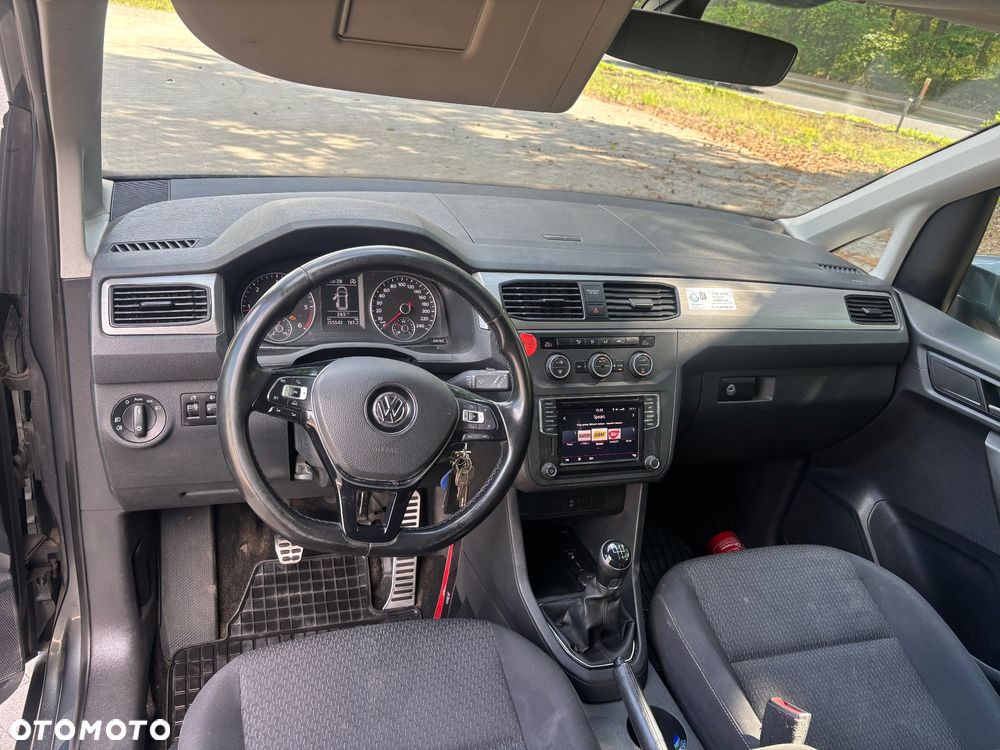 Volkswagen Caddy 2.0 TDI Comfortline - 8