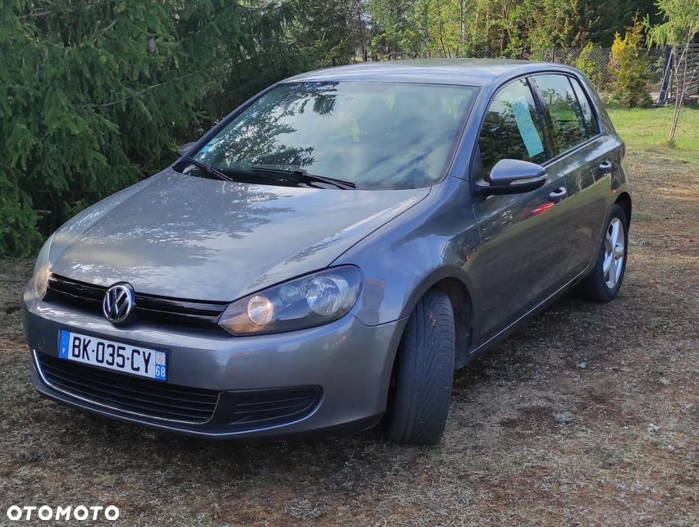 Volkswagen Golf - 6