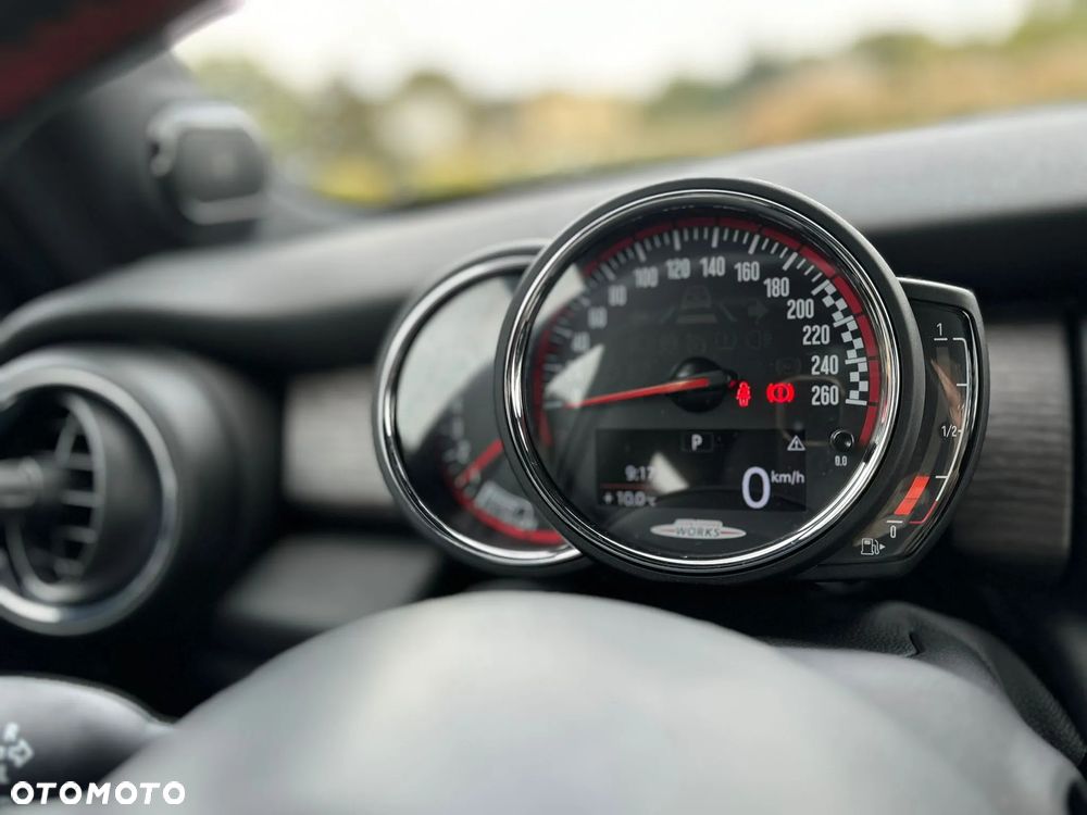 MINI John Cooper Works - 19
