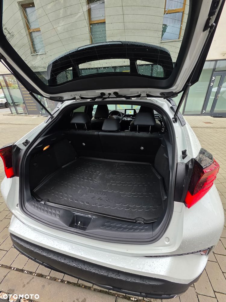 Toyota C-HR 2.0 Hybrid GR Sport - 11