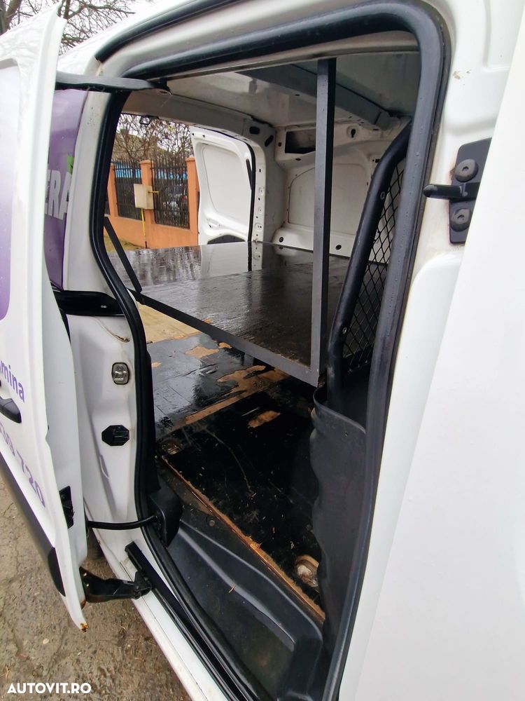 Peugeot Partner - 9