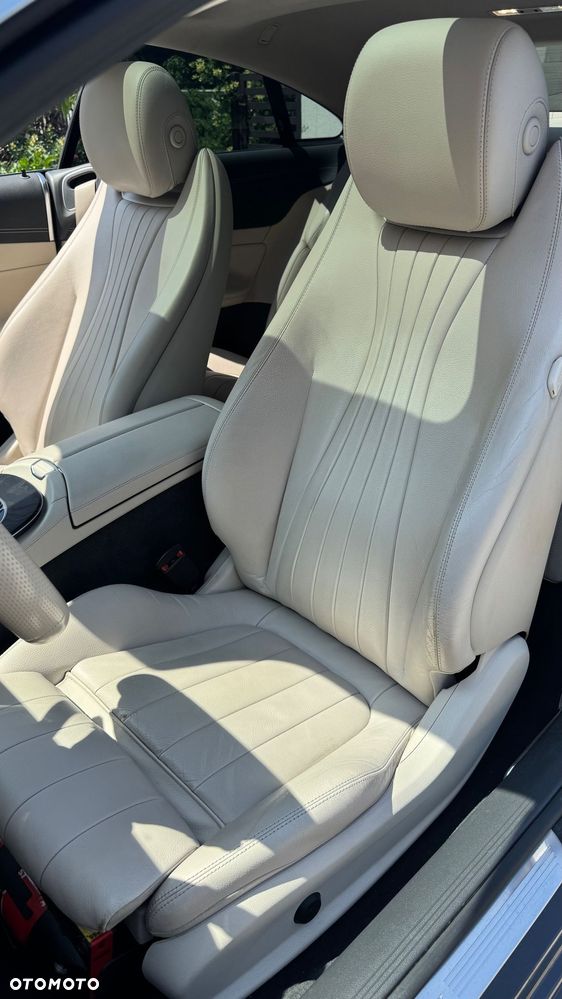 Mercedes-Benz Klasa E 220 d 4-Matic AMG - 22
