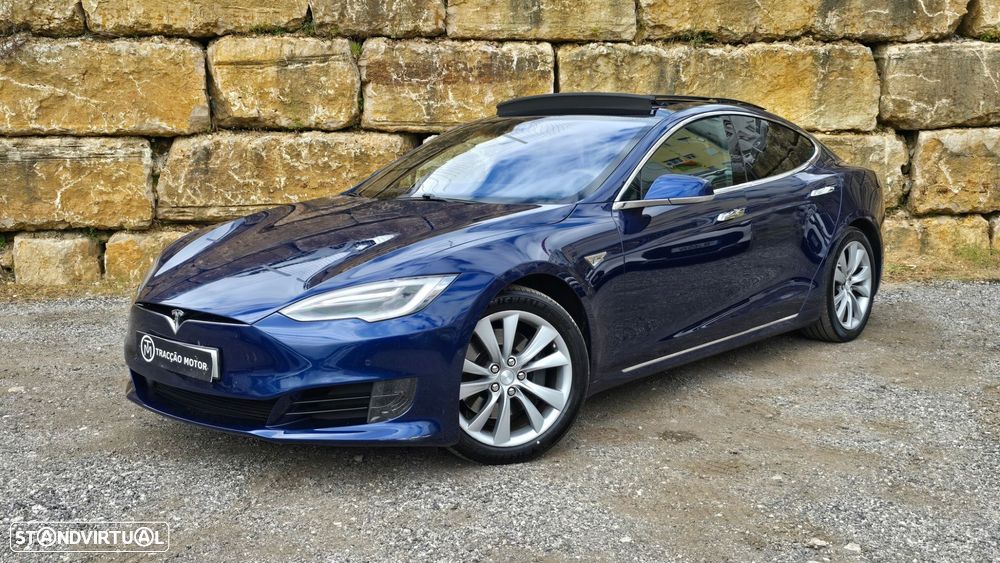 Tesla Model S - 56