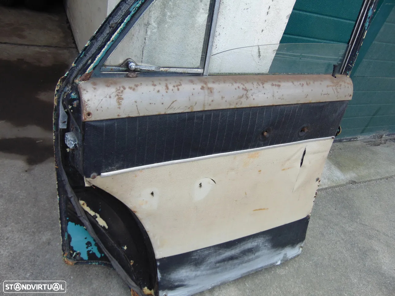 Opel Kapitan portas trás - 9