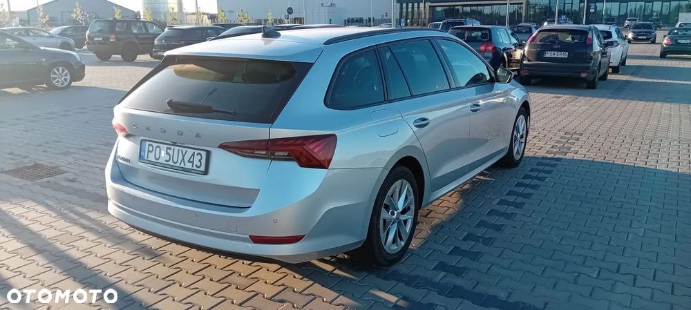 Skoda Octavia 2.0 TDI SCR Ambition DSG - 6