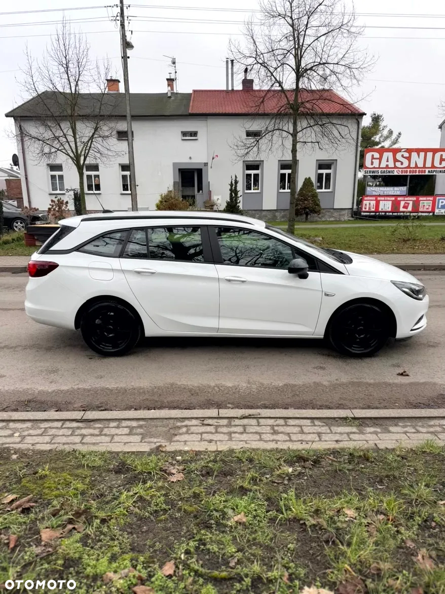 Opel Astra 1.6 CDTI Sports Tourer Active - 4