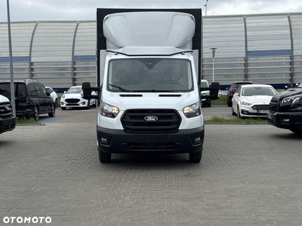Ford Transit - 9