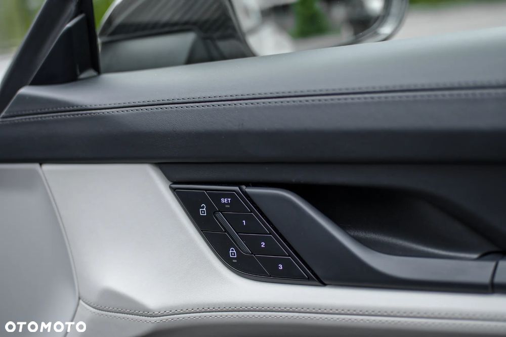 Porsche Taycan 4S Performance Plus - 23