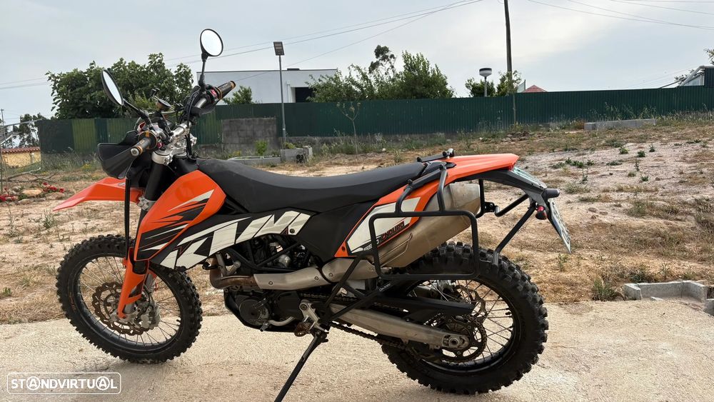 KTM 690 Enduro (LC4) - 1