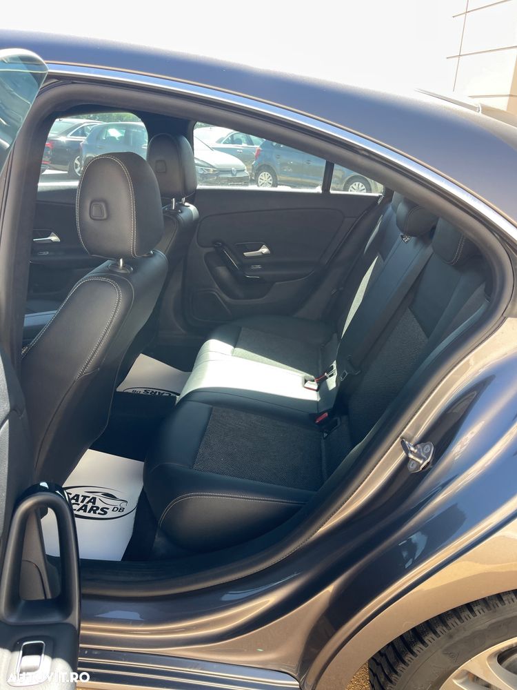Mercedes-Benz CLA 200 d 8G-DCT - 28