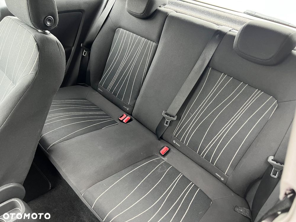 Opel Corsa 1.4 16V Edition - 6