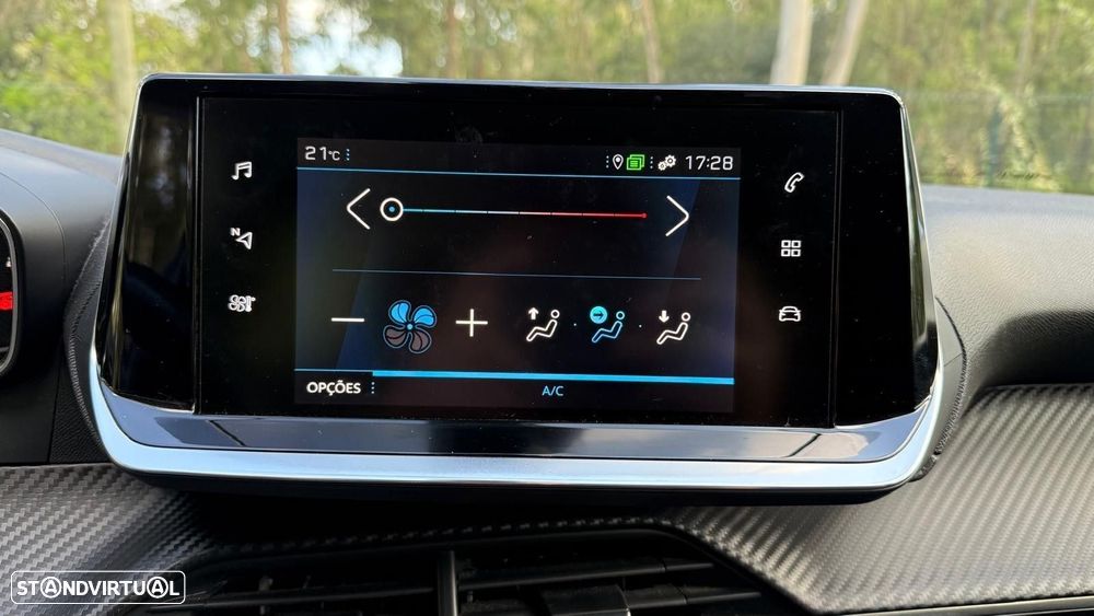 Peugeot 2008 PureTech 100 Active - 36