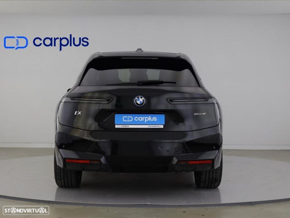 BMW iX xDrive 40 - 6