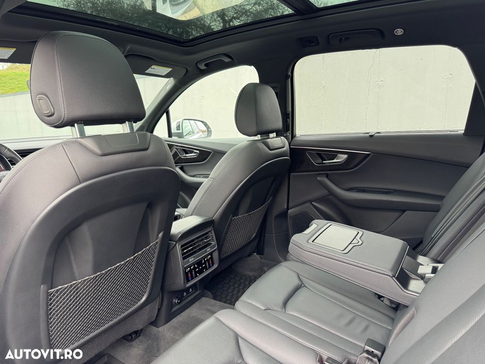 Audi Q7 3.0 TFSI Quattro Tiptronic - 12