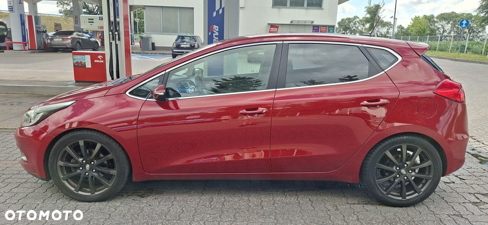 Kia Ceed 1.6 GDI L - 27