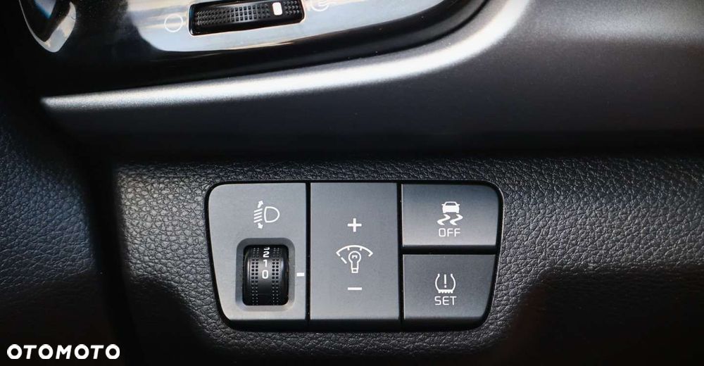 Kia Rio - 27