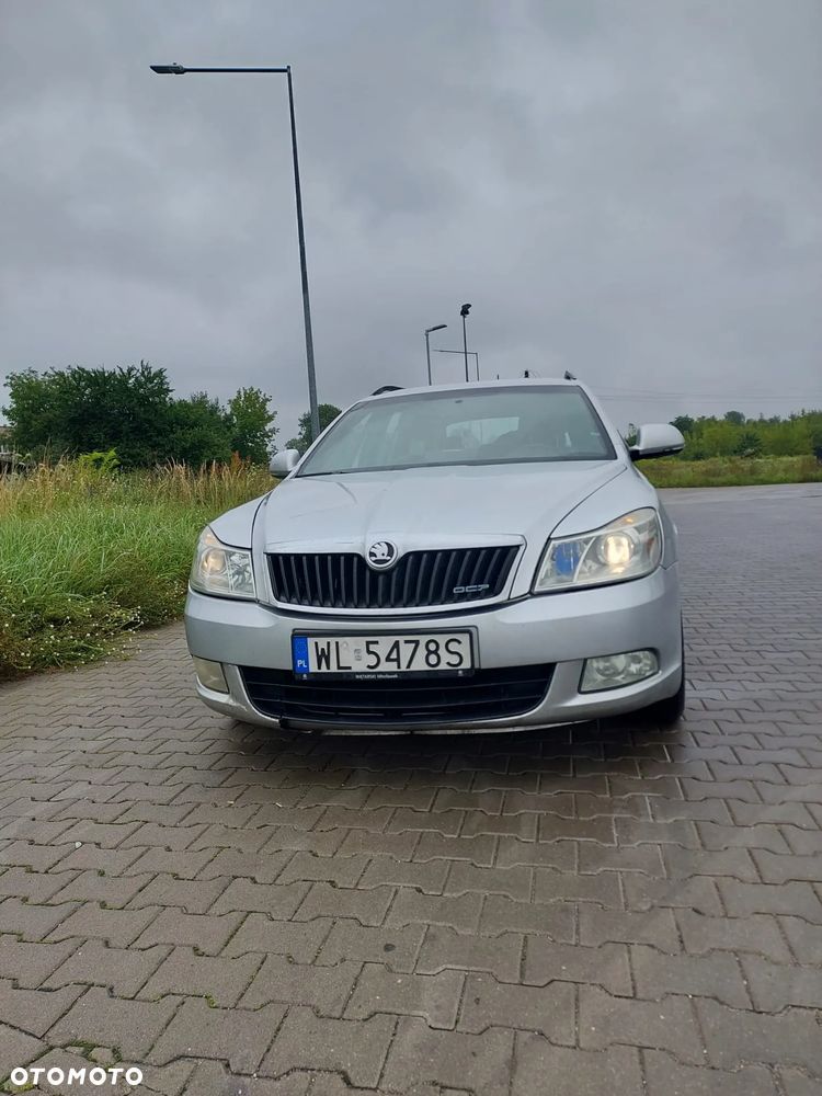 Skoda Octavia 2.0 TDI Ambiente - 2