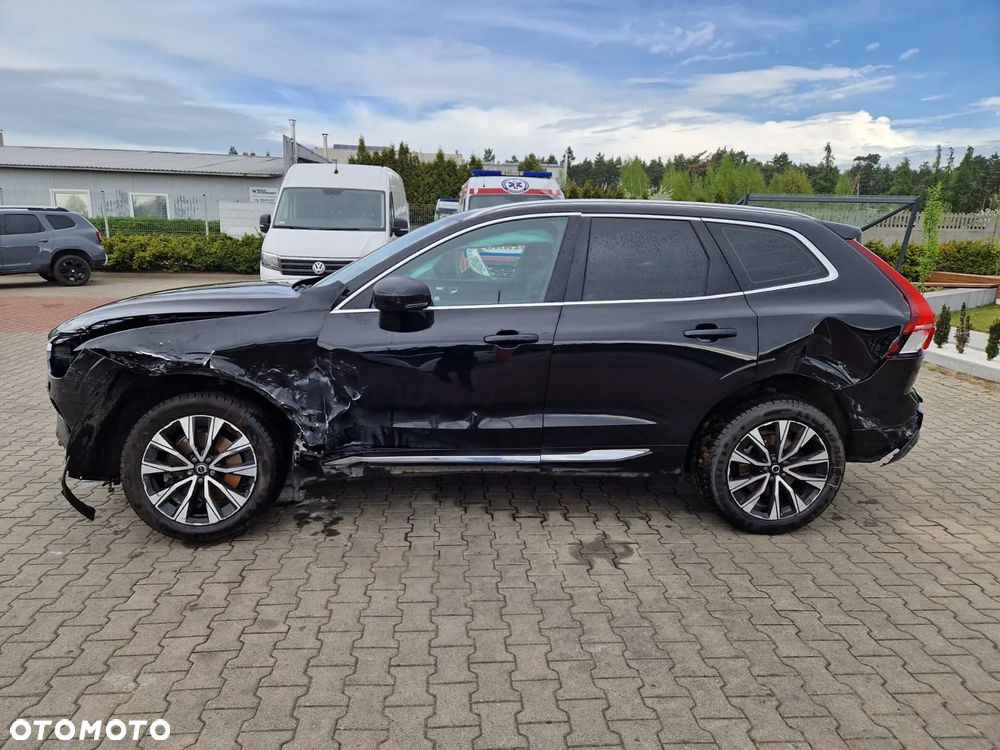 Volvo XC 60 B4 D AWD Plus Bright - 4