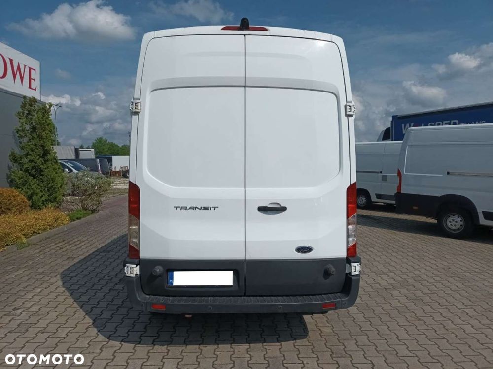 Ford Transit - 4