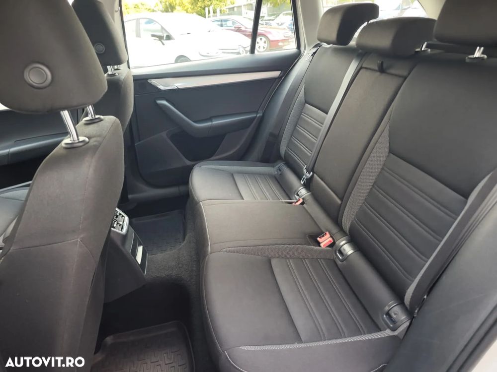 Skoda Octavia Combi 1.0 TSI Ambition - 12