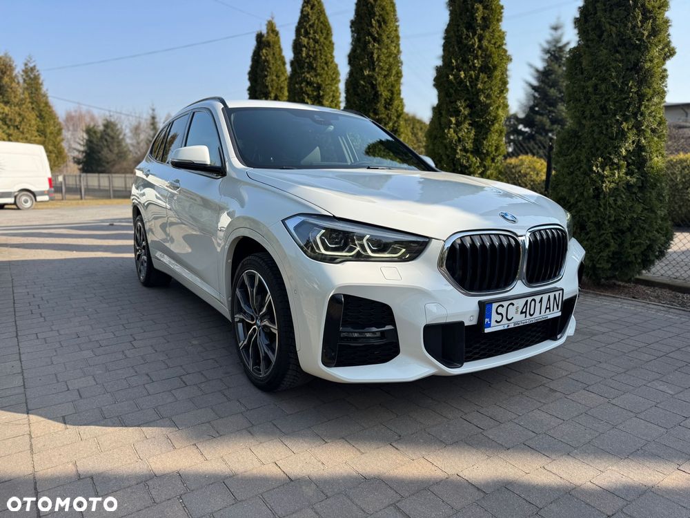 BMW X1 sDrive18d - 14