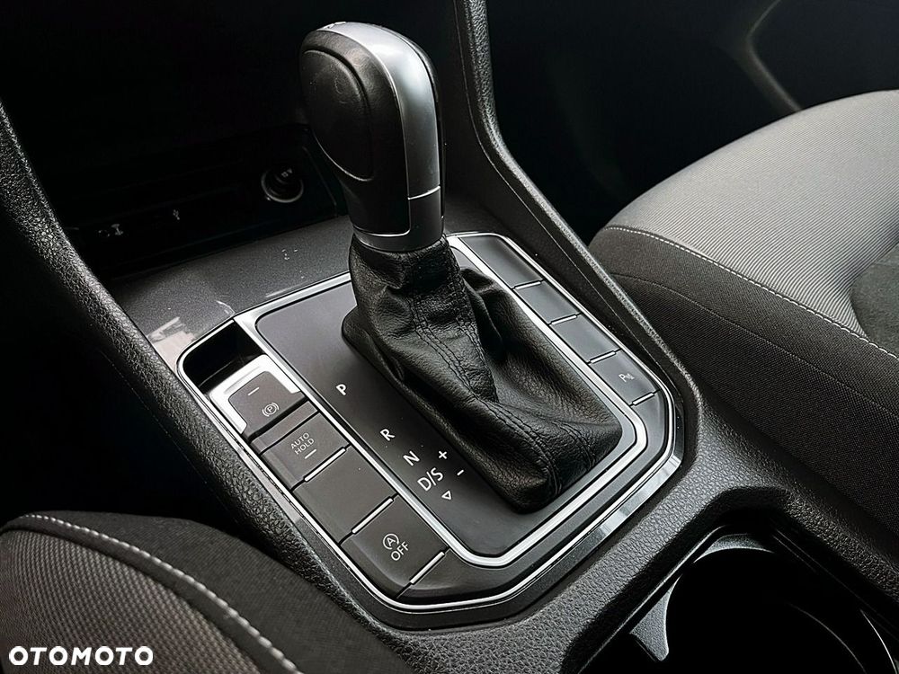 Volkswagen Golf Sportsvan - 22