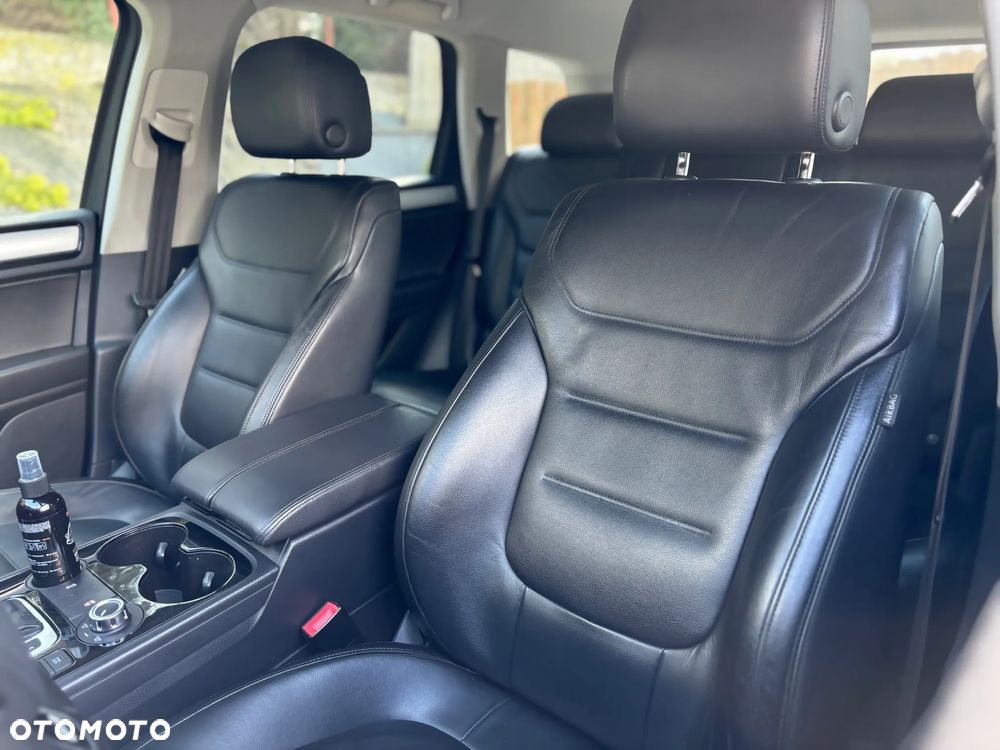 Volkswagen Touareg 3.0 V6 TDI BMT - 10