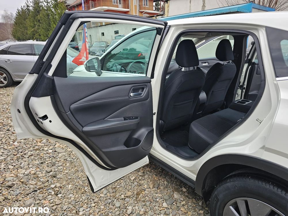 Nissan Qashqai 1.3 DIG-T MHEV Tekna - 25